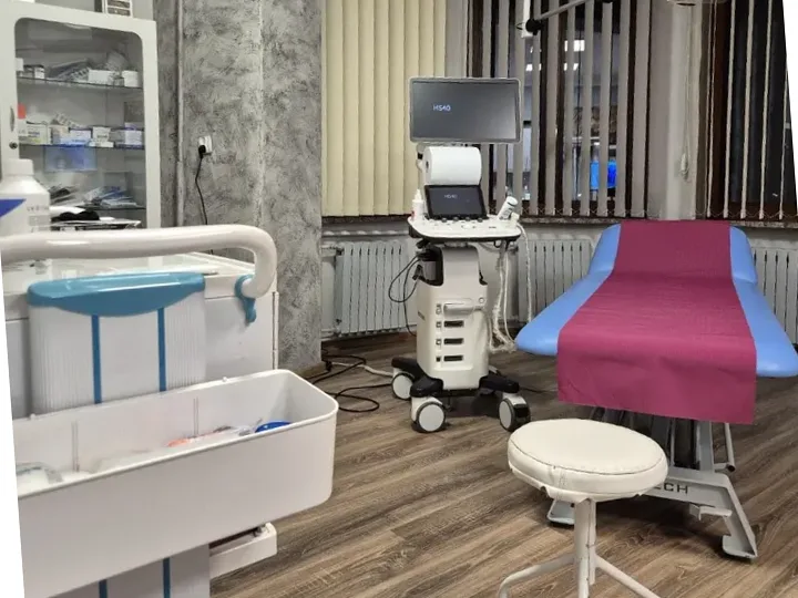 Sala badawcza z aparatem USG